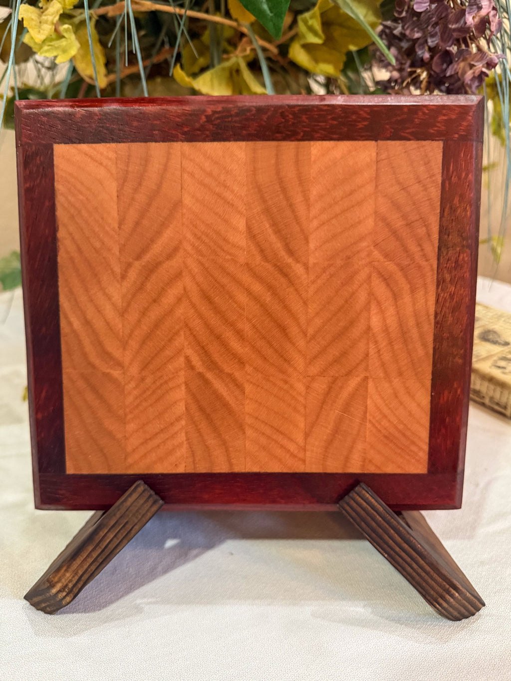 Cherry cutting/charcuterie
