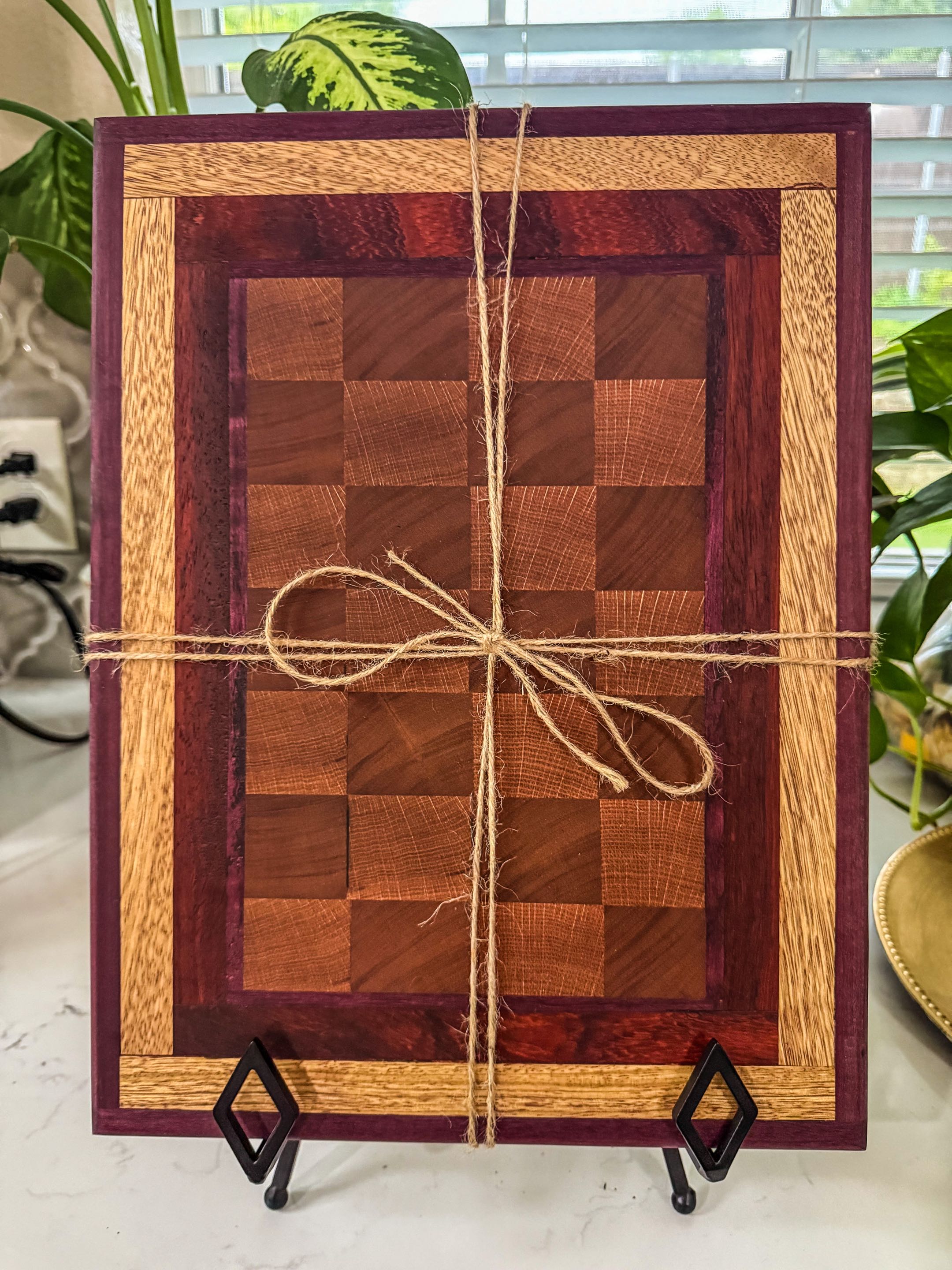 Cherry cutting/charcuterie